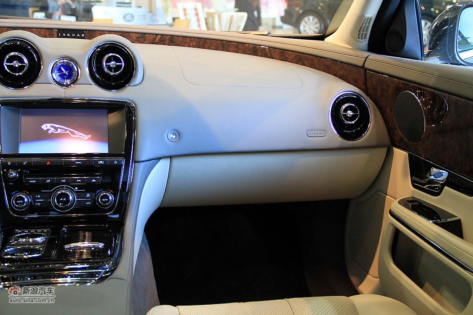 2012款捷豹XJL到店实拍