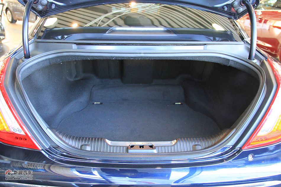 2012款捷豹XJL到店实拍