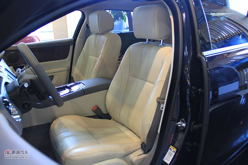 2012款捷豹XJL到店实拍