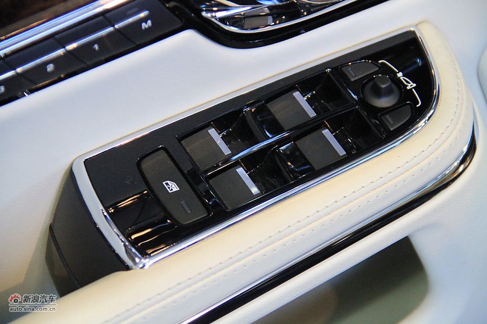 2012款捷豹XJL到店实拍