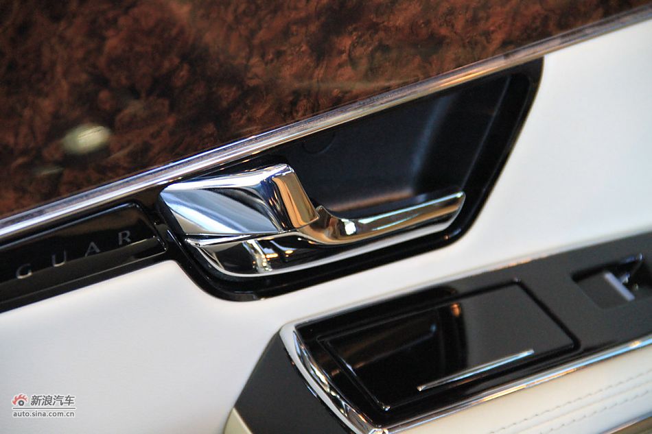 2012款捷豹XJL到店实拍