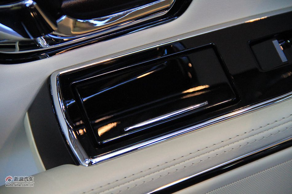 2012款捷豹XJL到店实拍