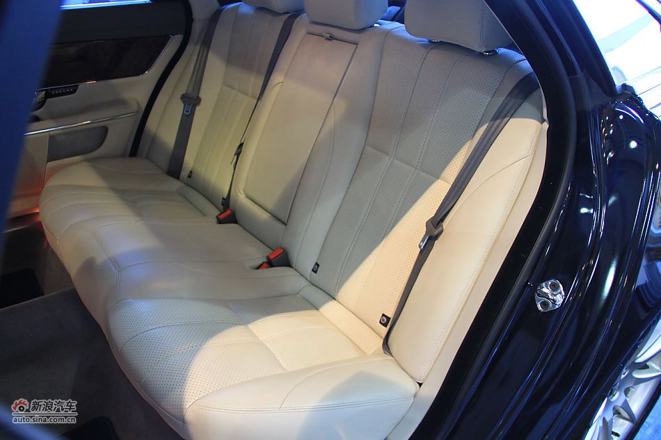 2012款捷豹XJL到店实拍