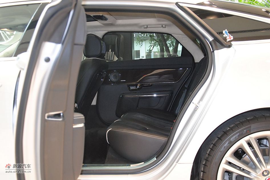 2011款捷豹XJ限量版