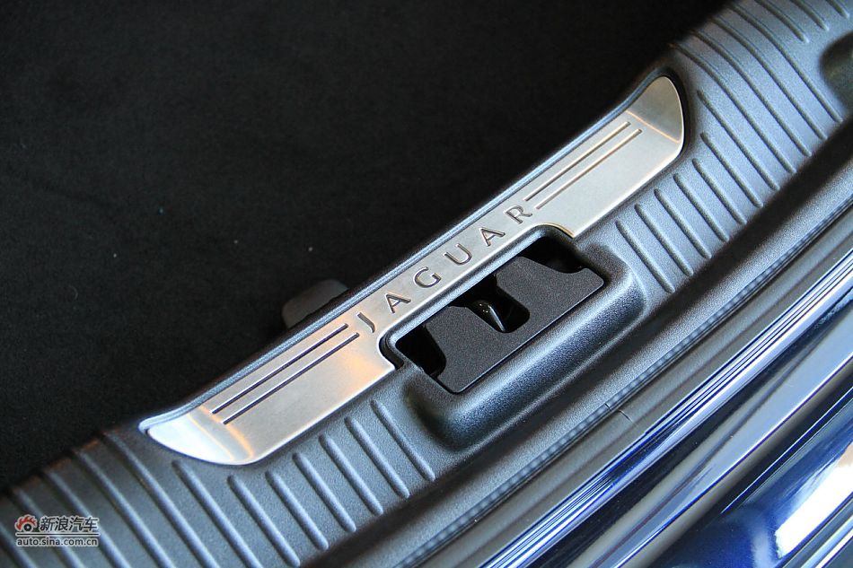 2012款捷豹XJL到店实拍