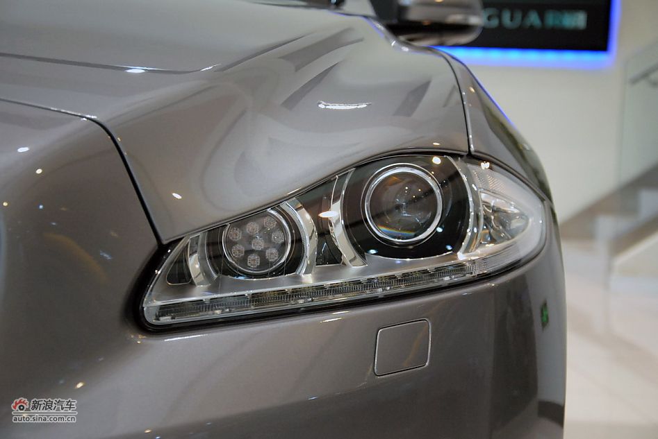 2011款捷豹XJL旗舰尊荣版