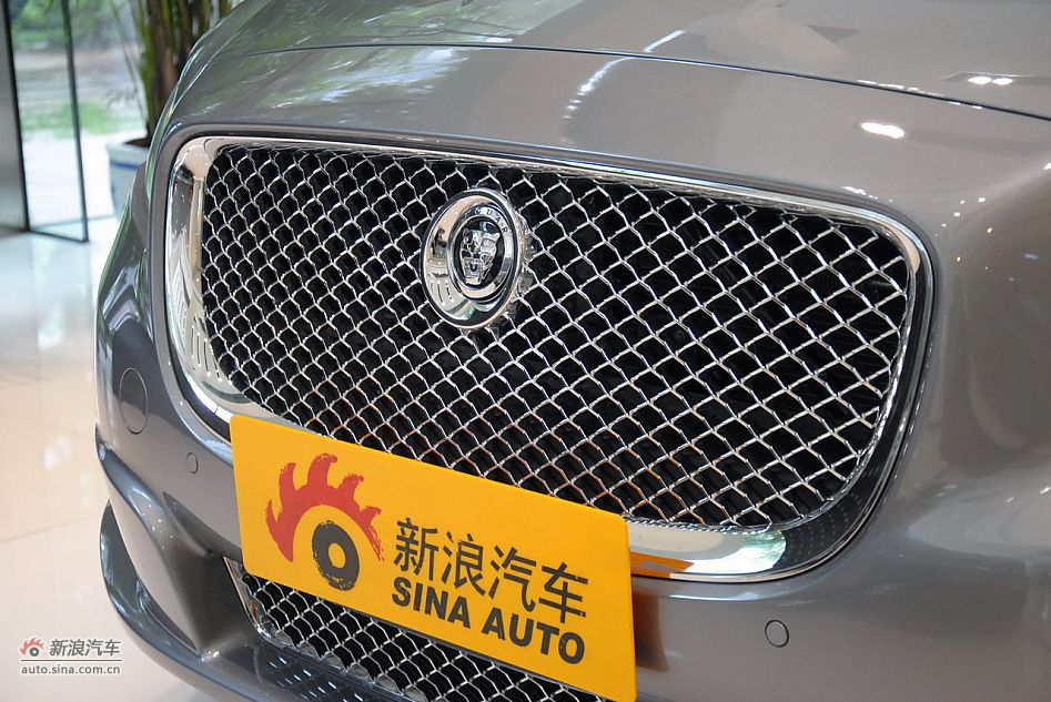 2011款捷豹XJL旗舰尊荣版