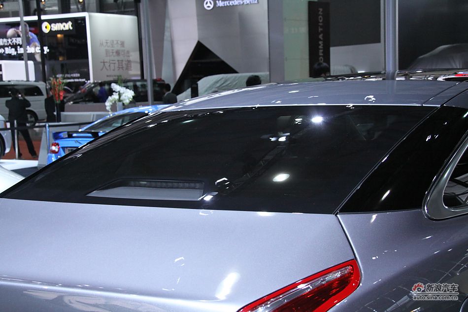 捷豹XJ全景商务车