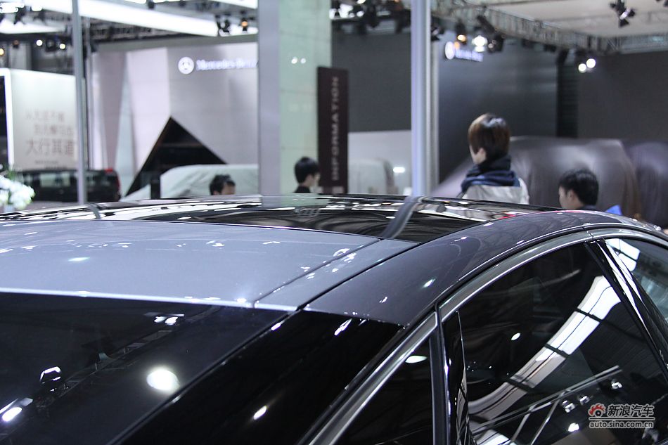 捷豹XJ全景商务车