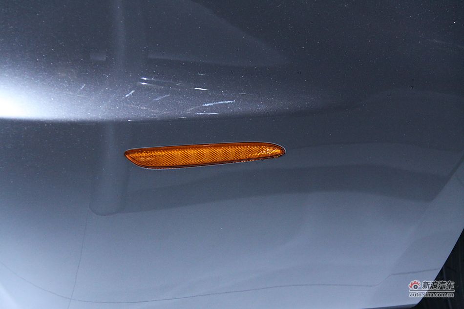 捷豹XJ全景商务车