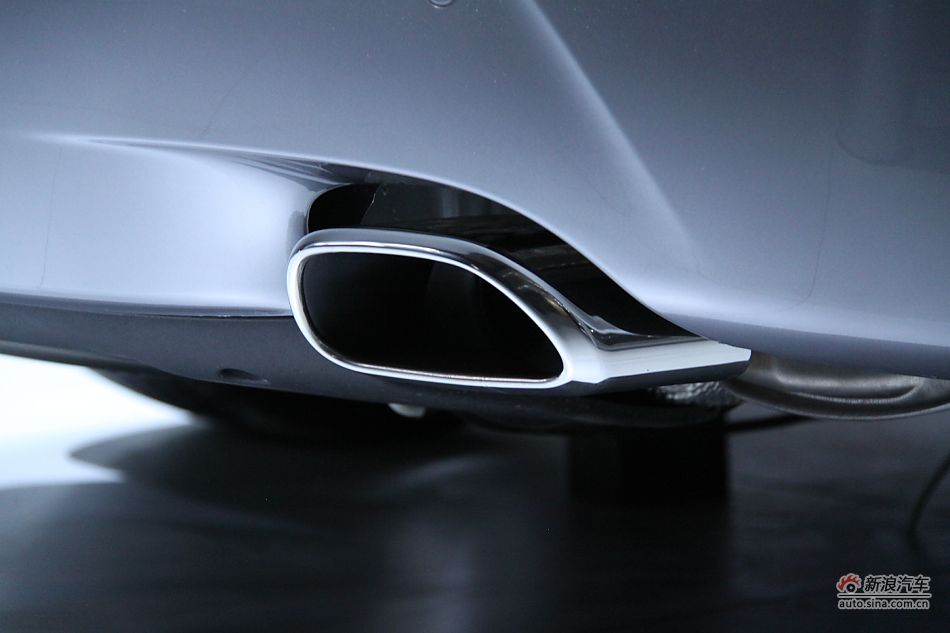 捷豹XJ全景商务车