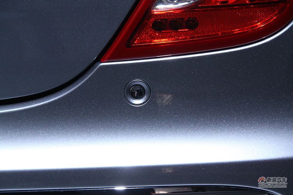 捷豹XJ全景商务车