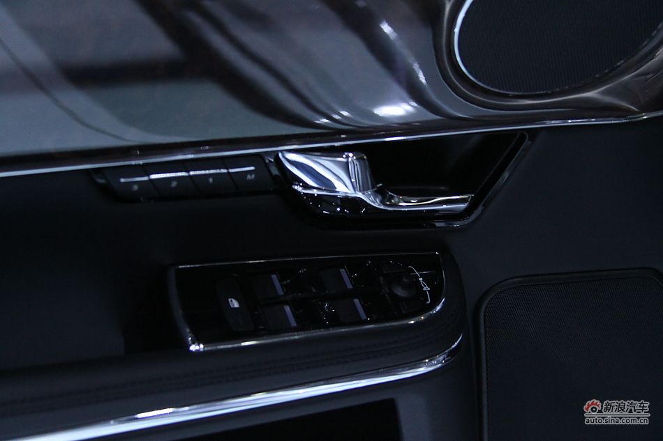 捷豹XJ全景商务车