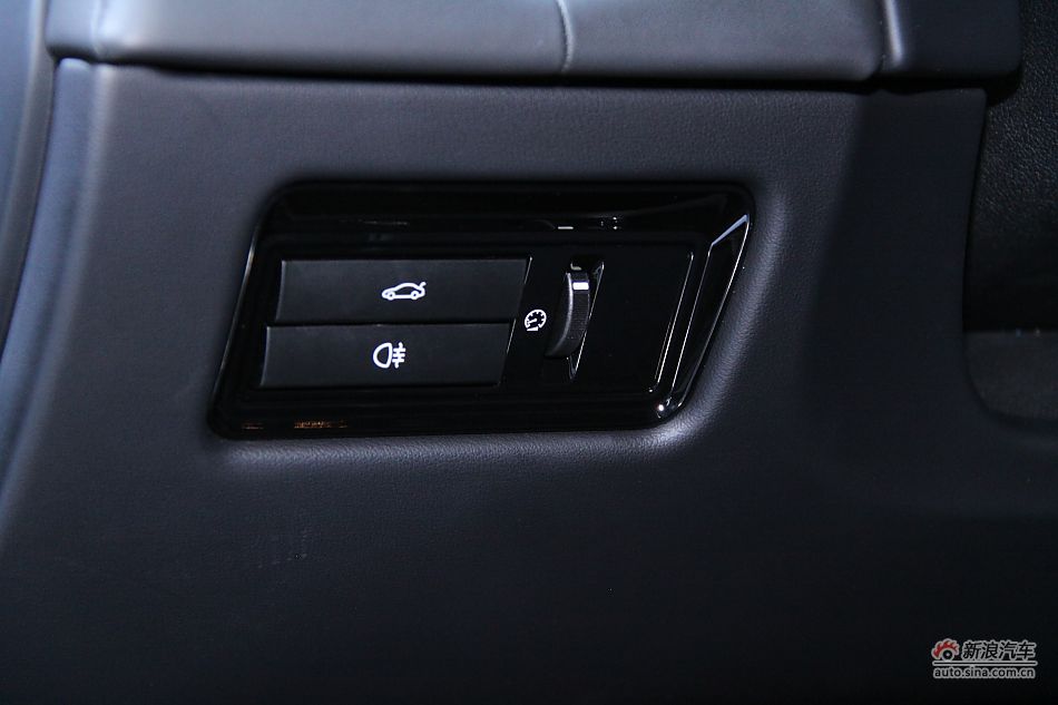 捷豹XJ全景商务车