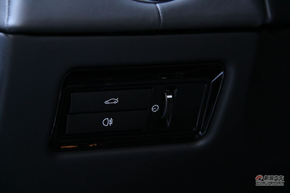 捷豹XJ全景商务车