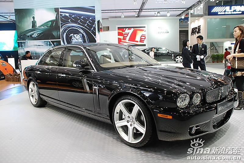 捷豹XJ8L 皇家加长版