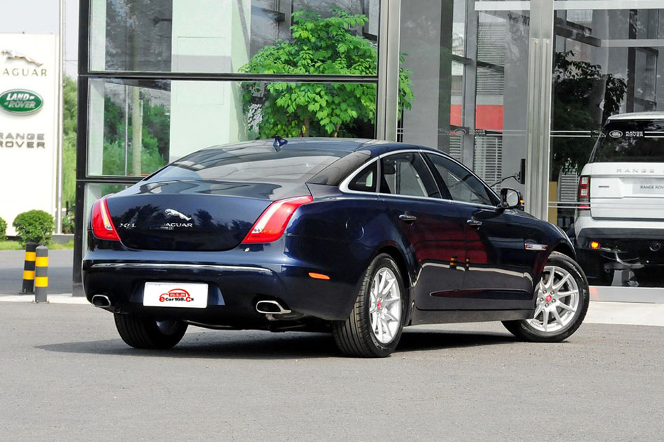 2015款 XJL 2.0T 两驱典雅商务版 外观