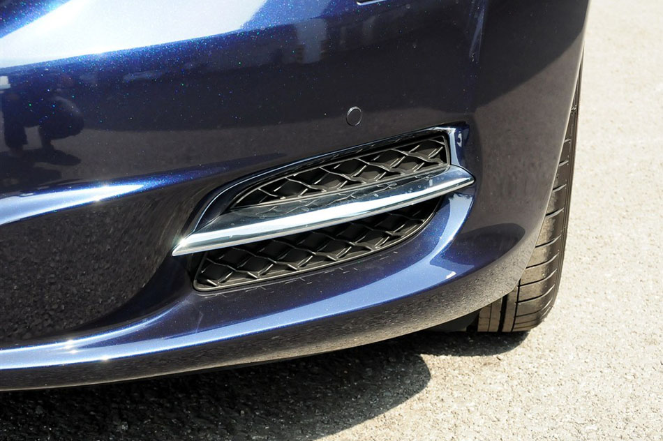 2015款 XJL 2.0T 两驱典雅商务版 细节