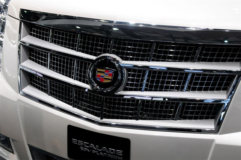 2013款凯雷德ESV铂金版加长型