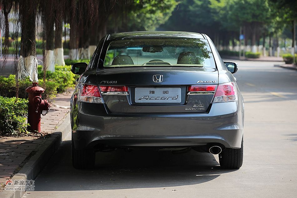 2011款雅阁2.4EXL Navi外观图片