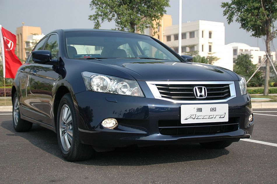 第八代雅阁外观图片　