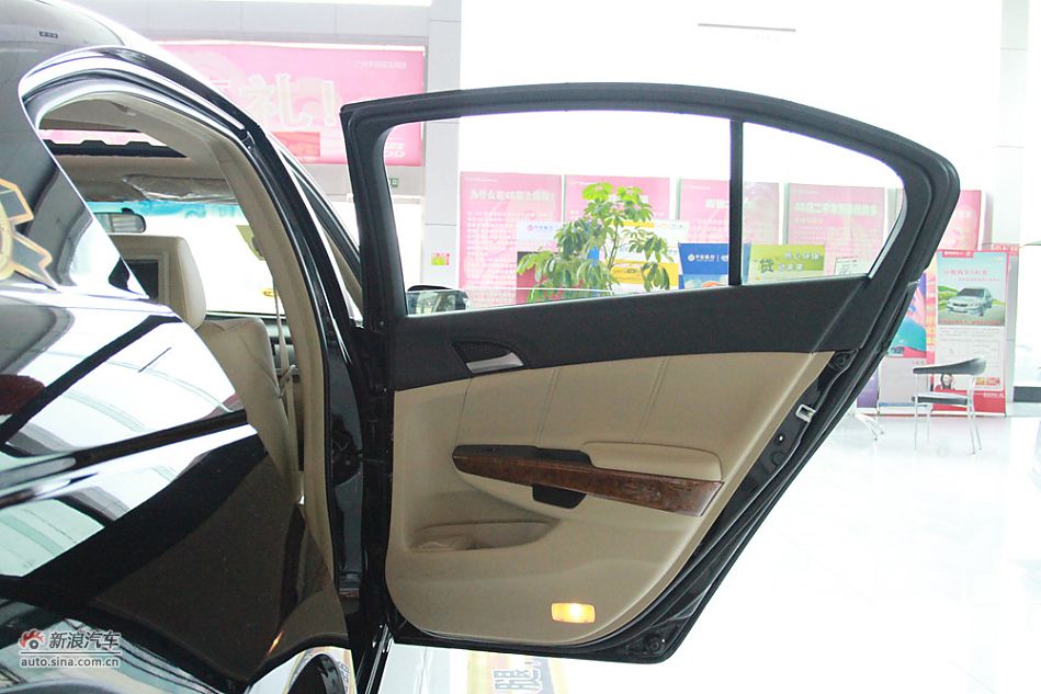 2011款雅阁2.4L EX自动型