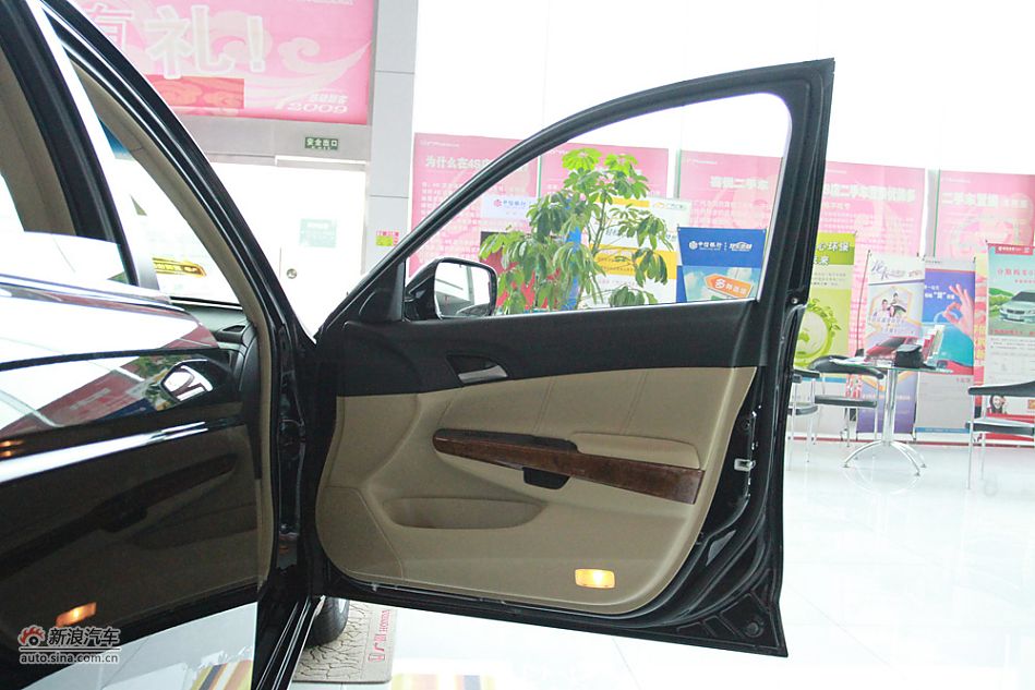 2011款雅阁2.4L EX自动型