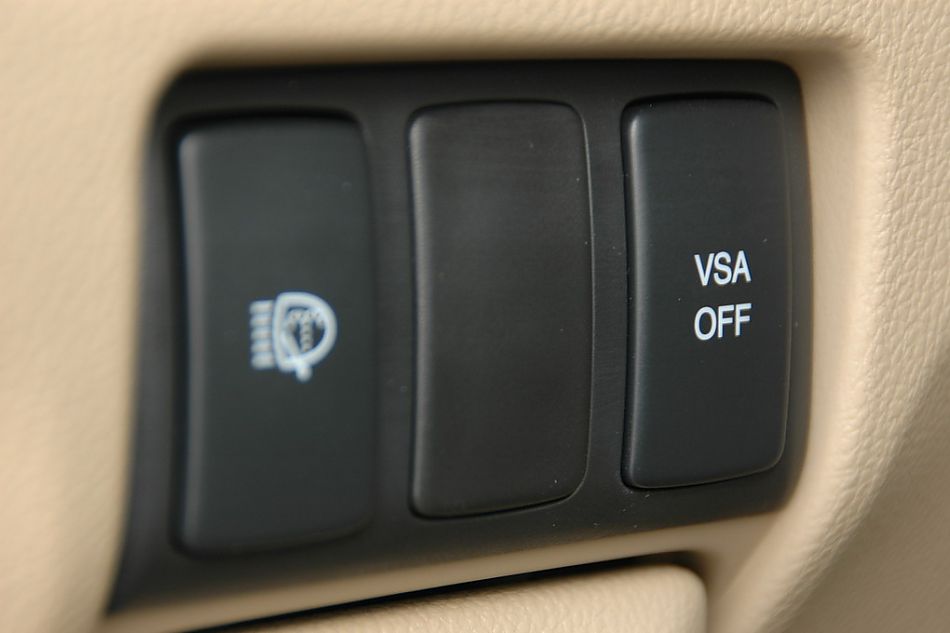 第八代雅阁内饰图片