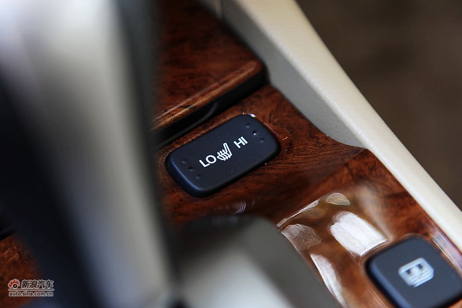 2011款雅阁2.4EXL Navi内饰图片