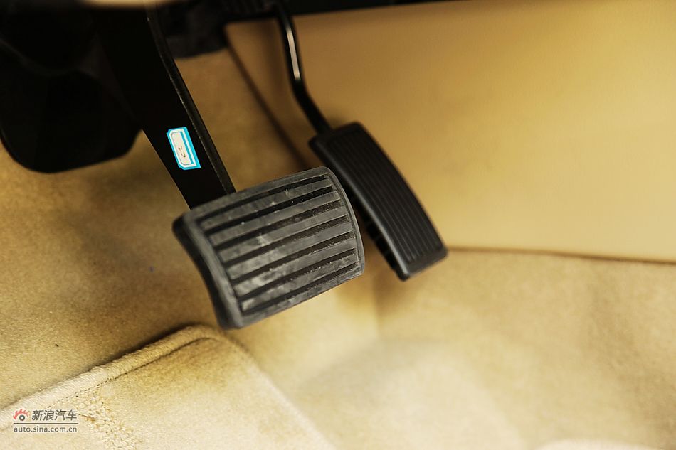 2011款雅阁2.4EXL Navi内饰图片