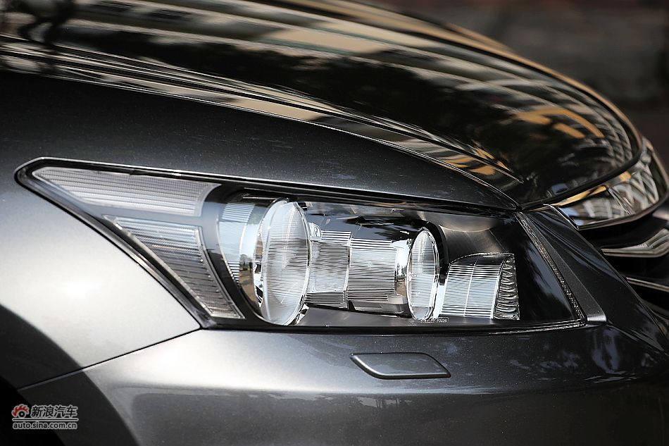 2011款雅阁2.4EXL Navi外观图片