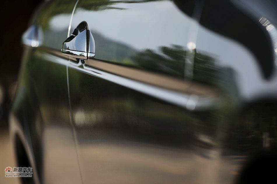 2011款雅阁2.4EXL Navi外观图片