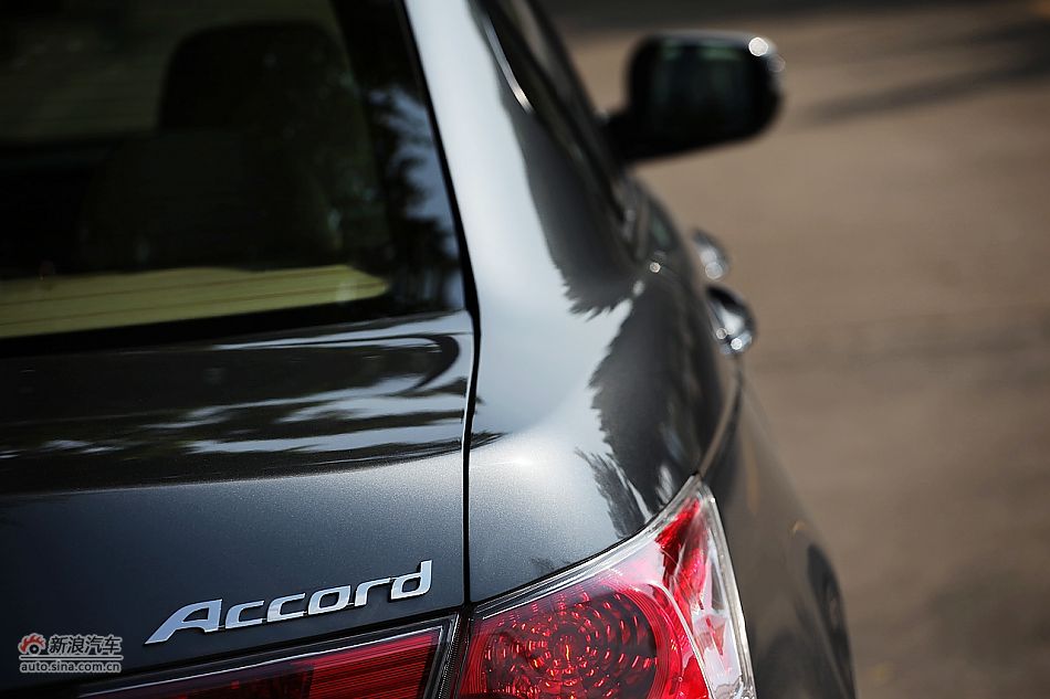 2011款雅阁2.4EXL Navi外观图片