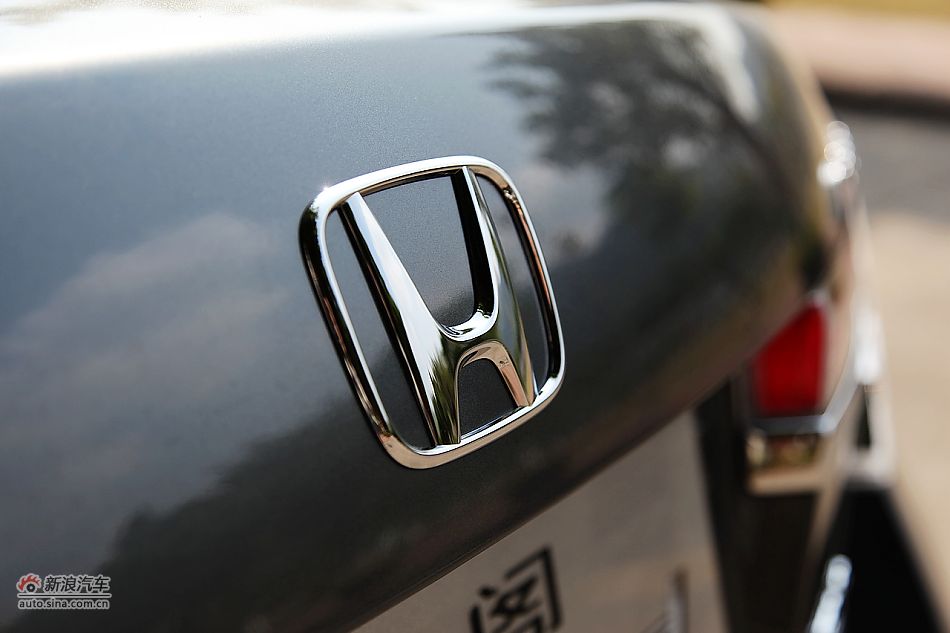 2011款雅阁2.4EXL Navi外观图片