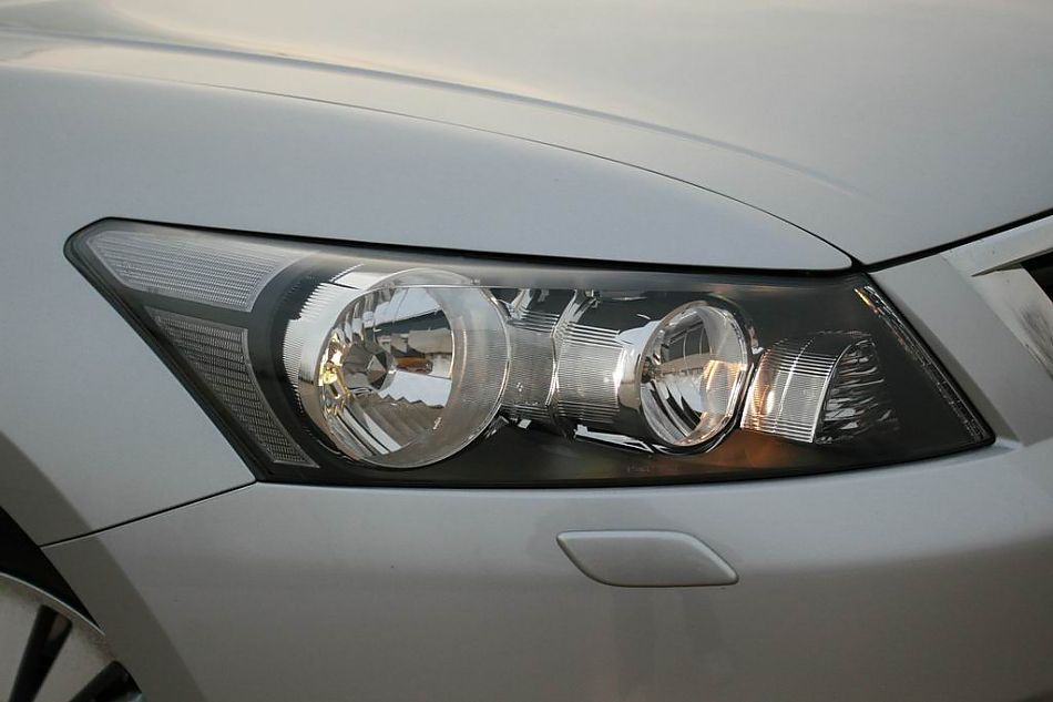 八代雅阁外观图片