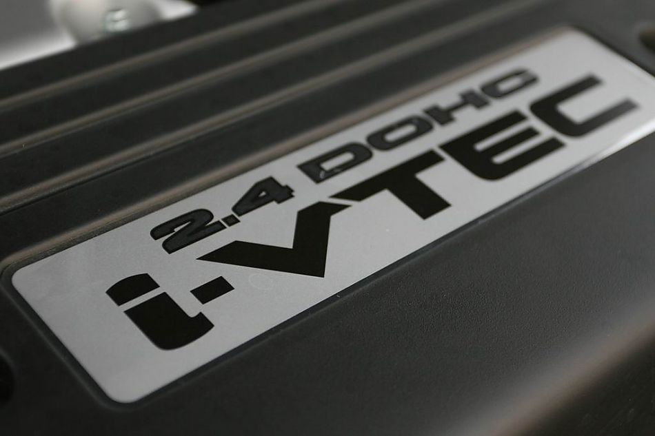 八代雅阁引擎图片