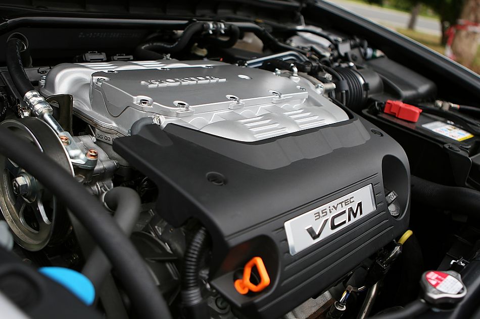 第八代雅阁引擎细节