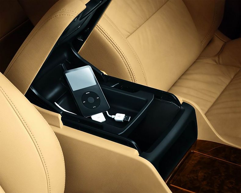 八代雅阁内饰图