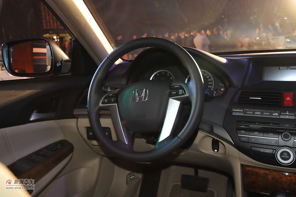 2011款广本雅阁上市现场