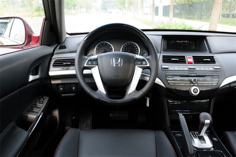 2013款雅阁2.4L 自动 SE