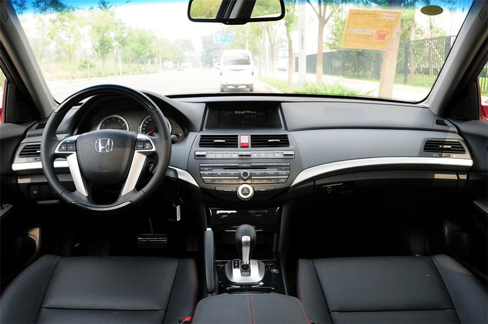 2013款雅阁2.4L 自动 SE