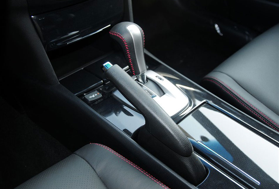 2013款雅阁2.0L 自动 PE