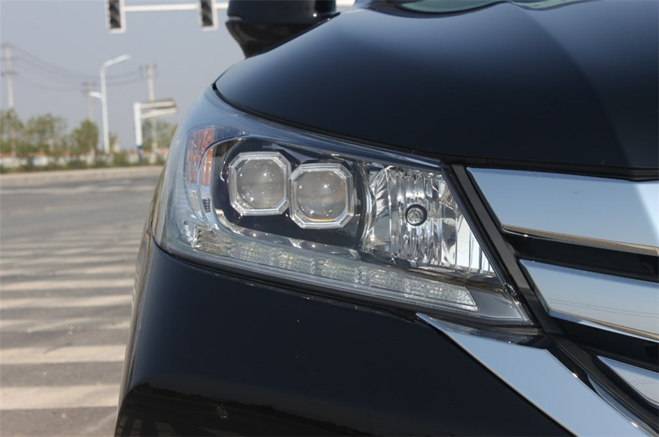 2014款雅阁2.4EXN豪华导航版