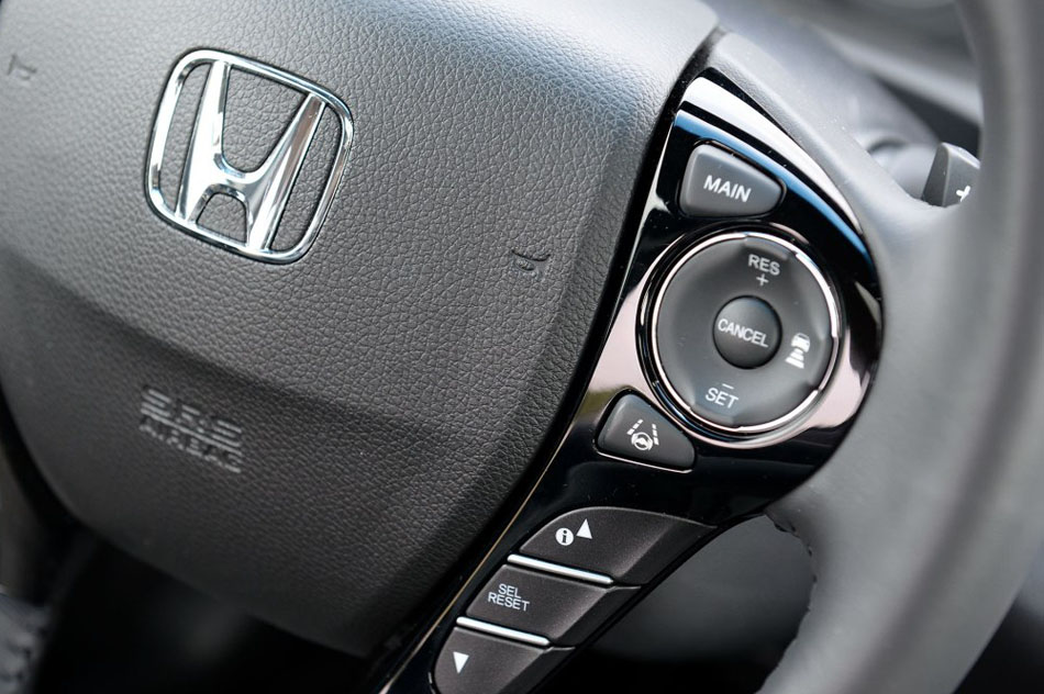 2016款 2.4L 智尊版 内饰