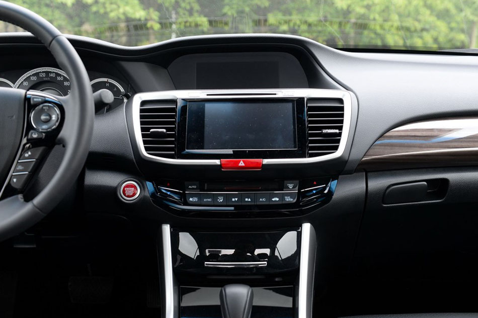 2016款 2.4L 智尊版 内饰