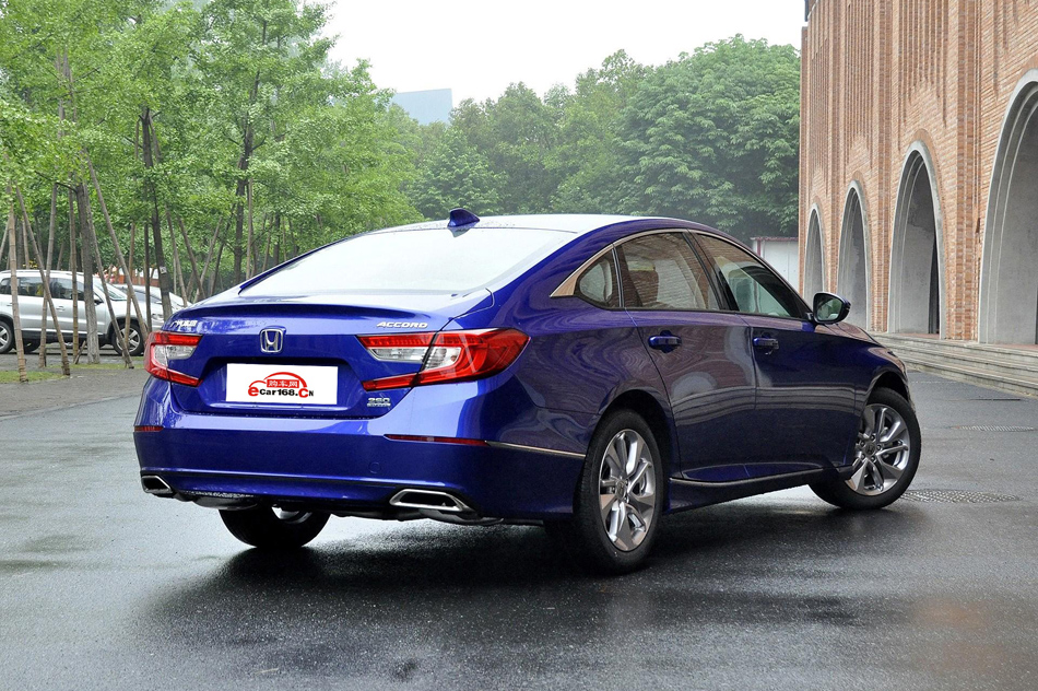 2018款 260TURBO 精英版 外观