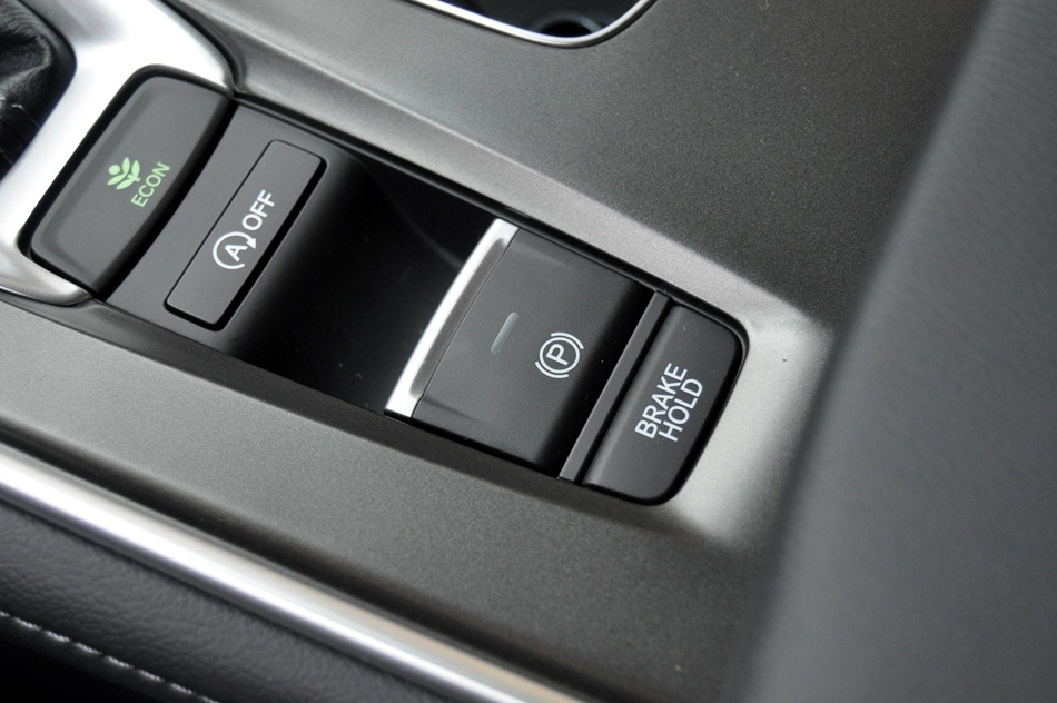 2018款 260TURBO 精英版 内饰