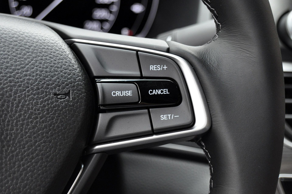 2018款 260TURBO 精英版 内饰