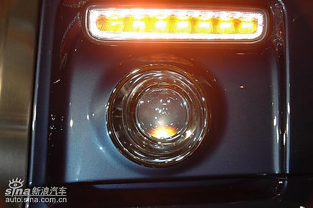 劳斯莱斯幻影软顶敞篷车