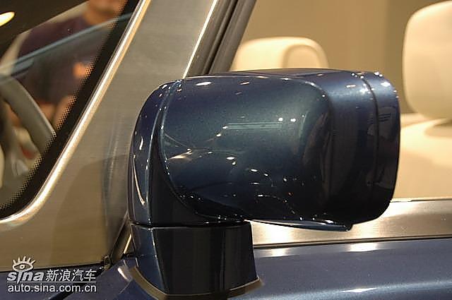 劳斯莱斯幻影软顶敞篷车